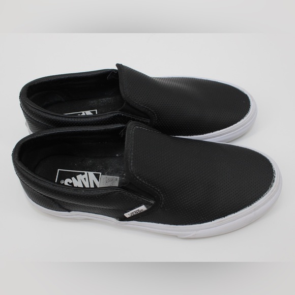 Sold** - Picture 7 of 9